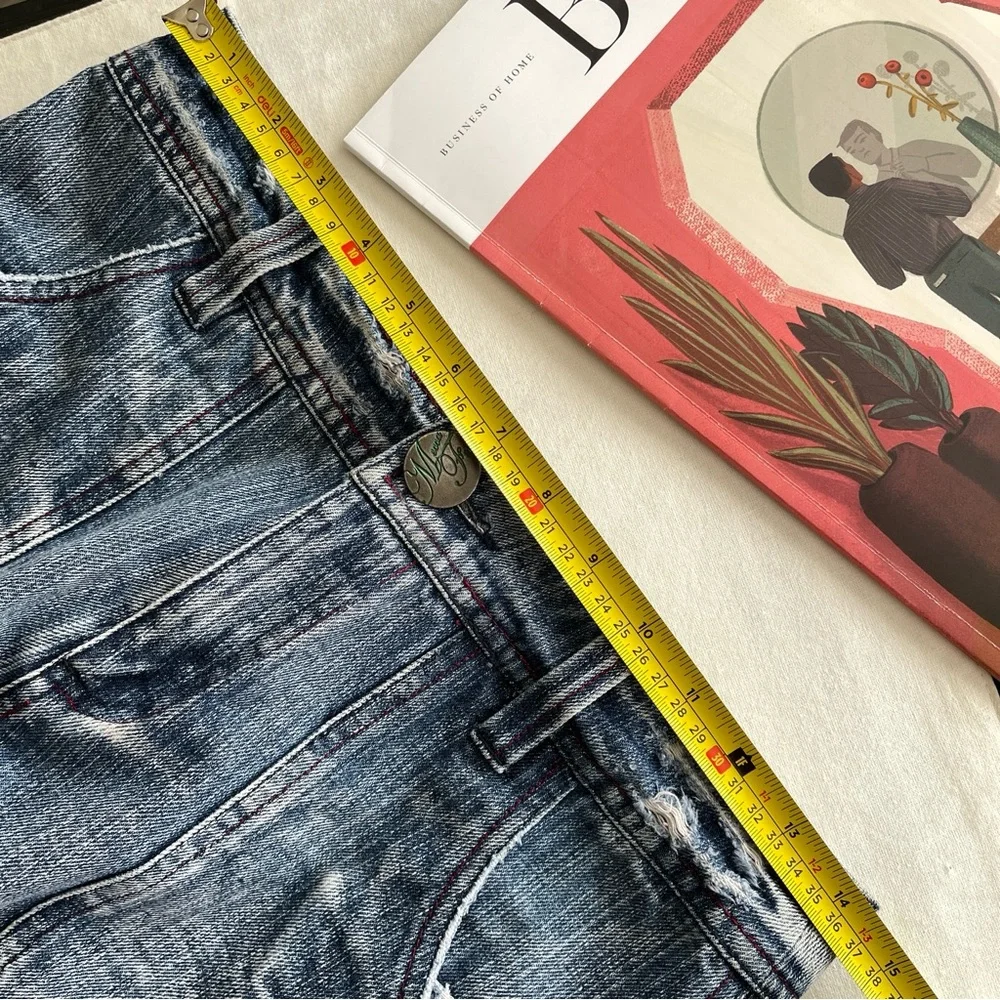 Blue Midi Denim Embroidery Pants Size: 28 - Picture 11 of 15